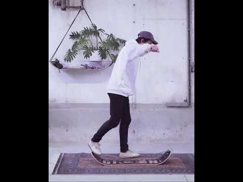 Trick Video - Drop Foot 180 Board Spin