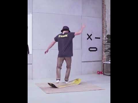 Trick Video - Stance to Cross Leg to 180 Jump
